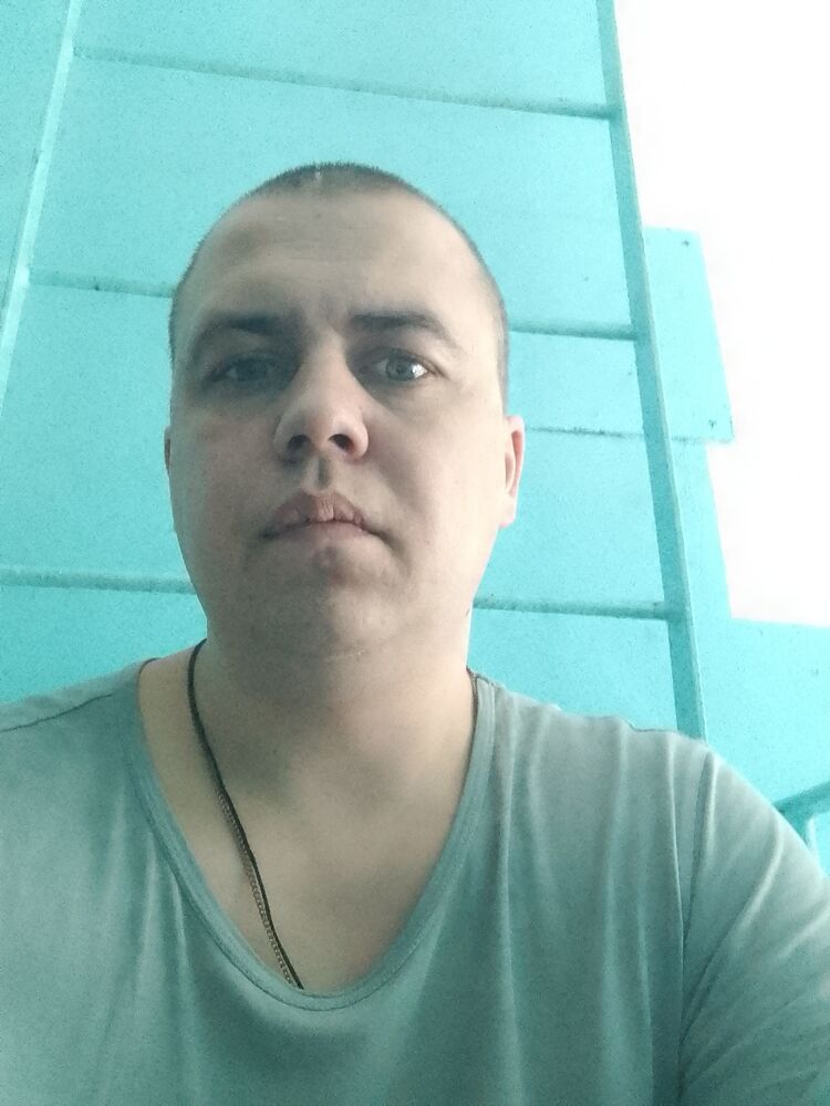  40979290  , 34 ,    