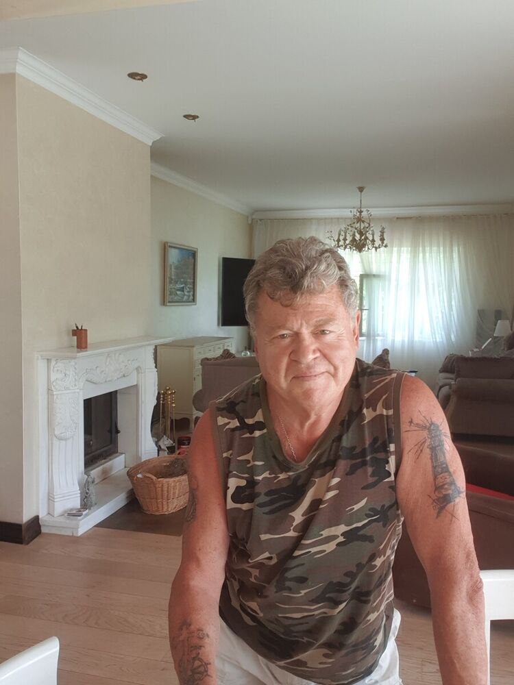  ,   Jurij, 70 ,   ,   , c 