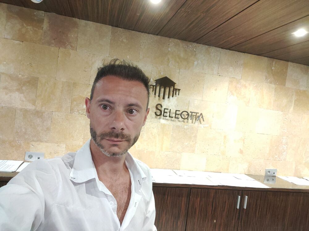  31865840  Pablo, 33 ,    Barcelona
