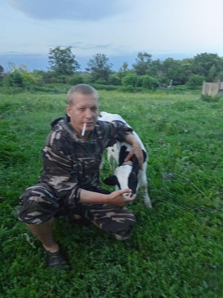  54435830  Alexander, 37 ,    