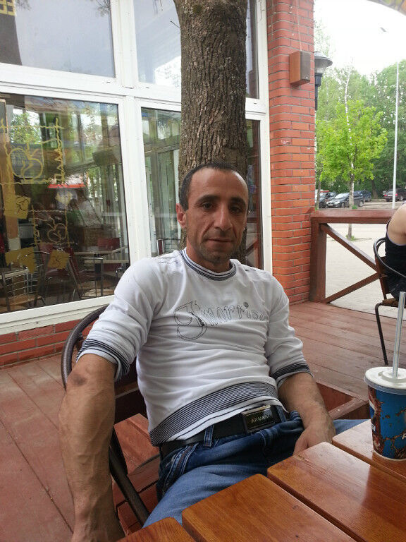 13653540  Arsen, 53 ,    