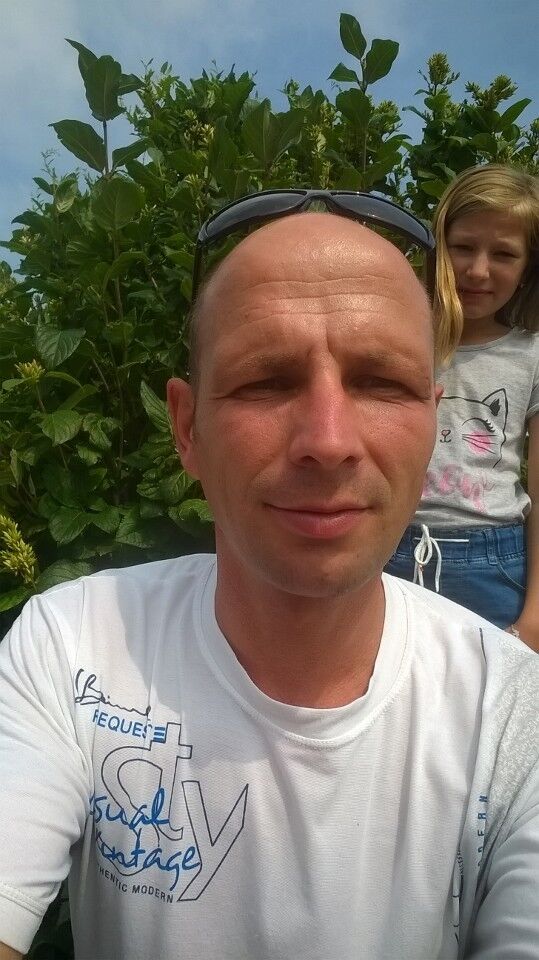 ���� 18407610 ������� �������, 47 ���, ���� ���������� � ������