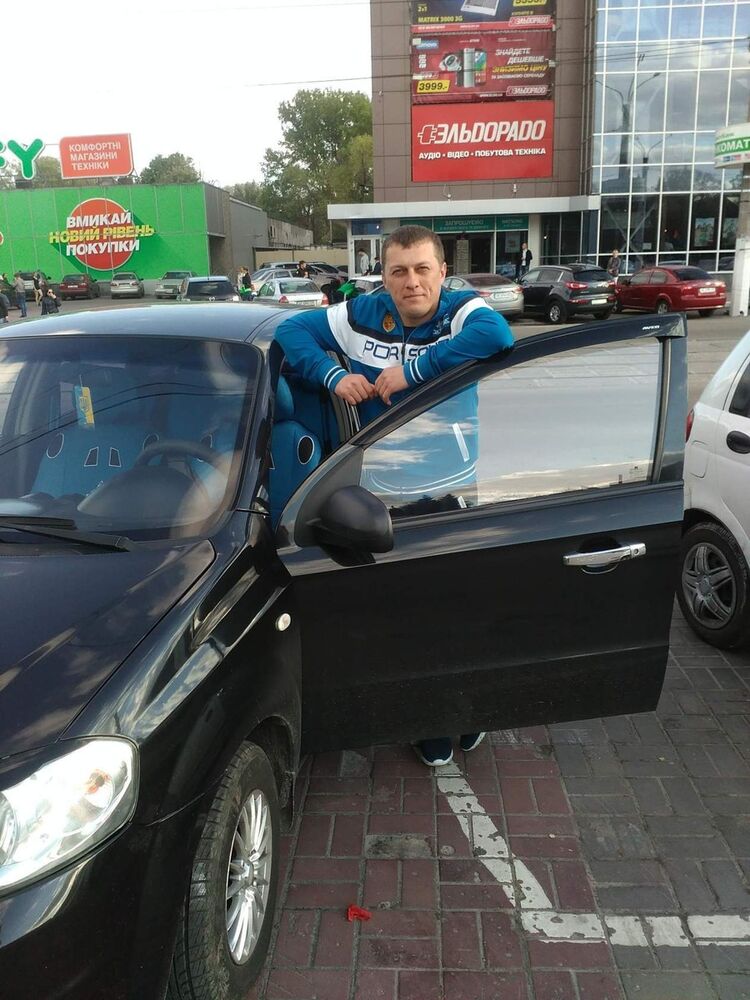 ,   Sergey, 43 ,   