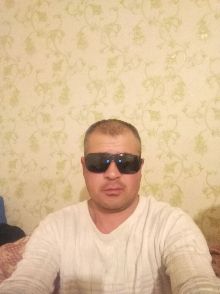  48262350  , 37 ,    