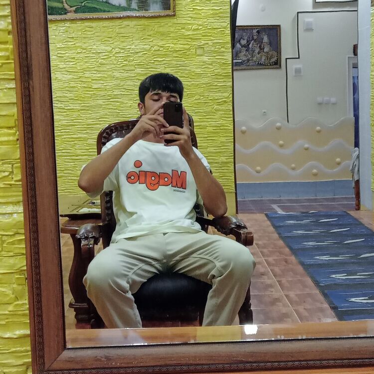  37258060  Ulugbek, 24 ,    