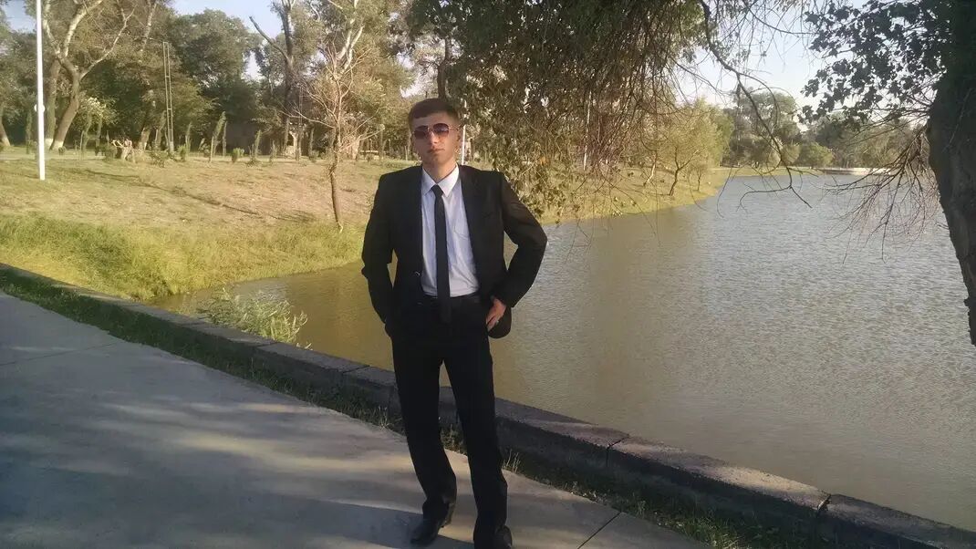  45185690  Lado, 35 ,    