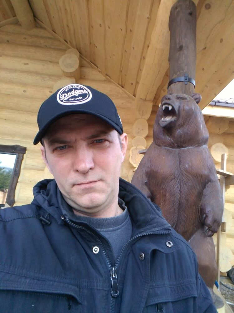 ���� 10898120 ������� ����, 52 ����, ���� ���������� � �����������