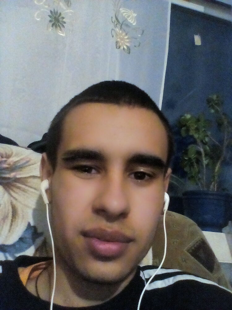  22612740  , 26 ,    