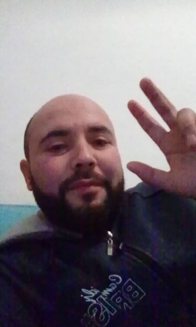  ,   Rustam, 40 ,   ,   , c 