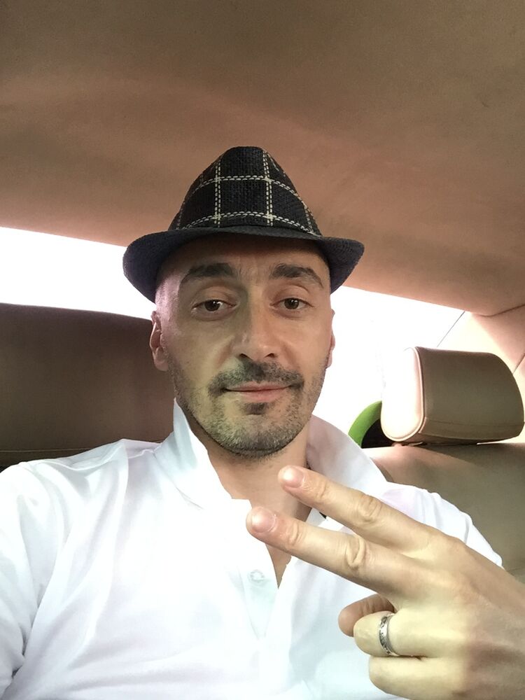  ,   Roman, 42 ,     , c 