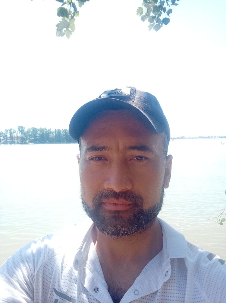  36473860  Nurmuhammad, 33 ,    