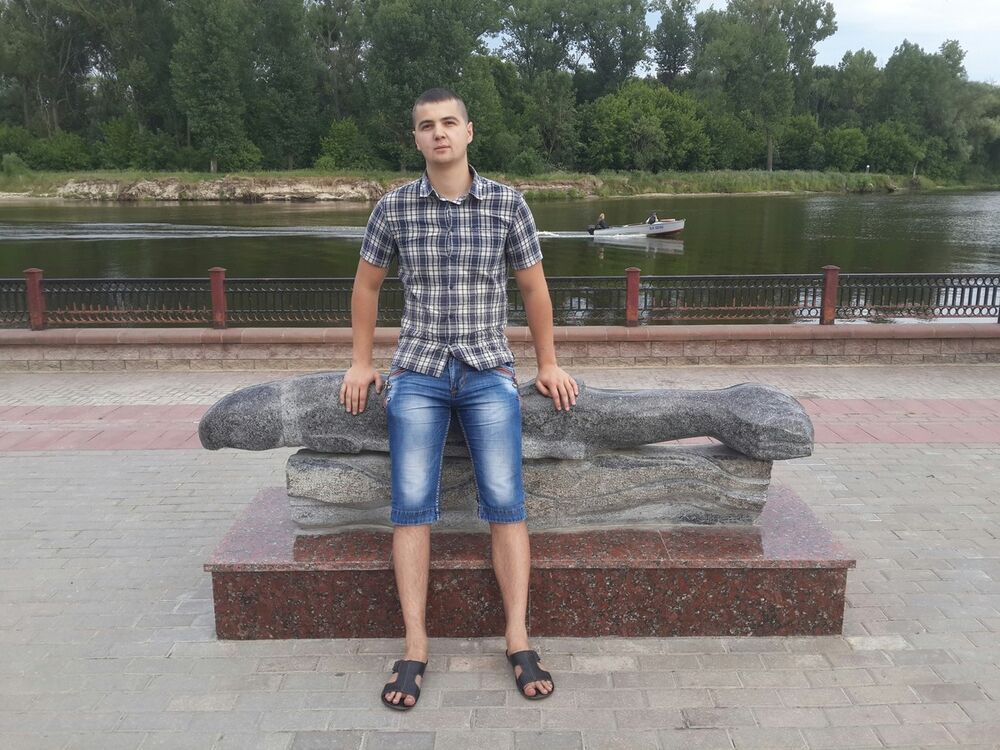  ,   Bogdan, 31 ,     , c 