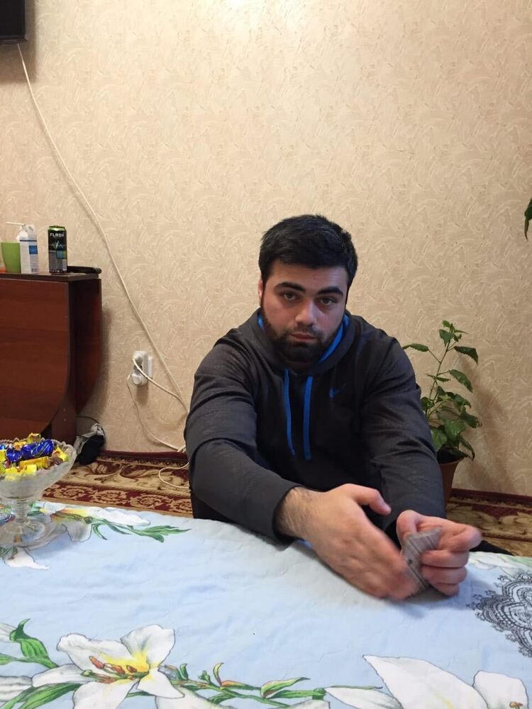 ,   Ivan, 28 ,   ,   