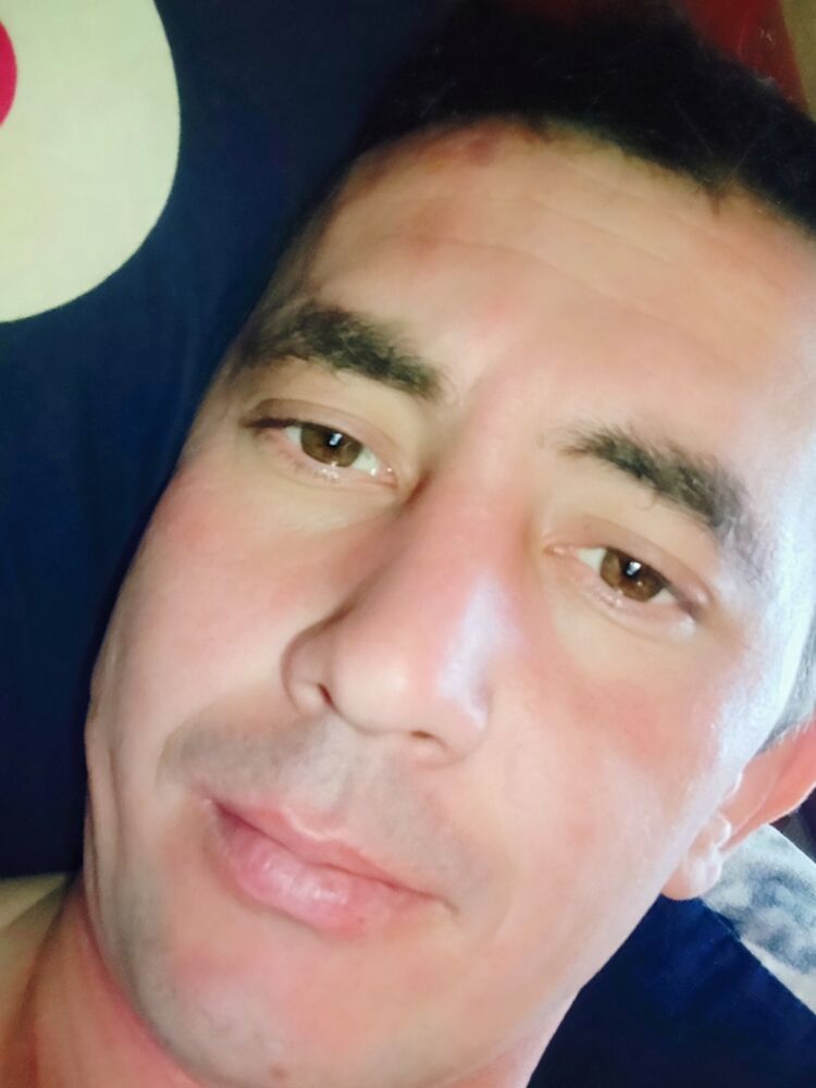  54126160  Ayrat, 33 ,    