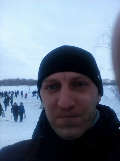  ,   Sergei, 36 ,   ,   