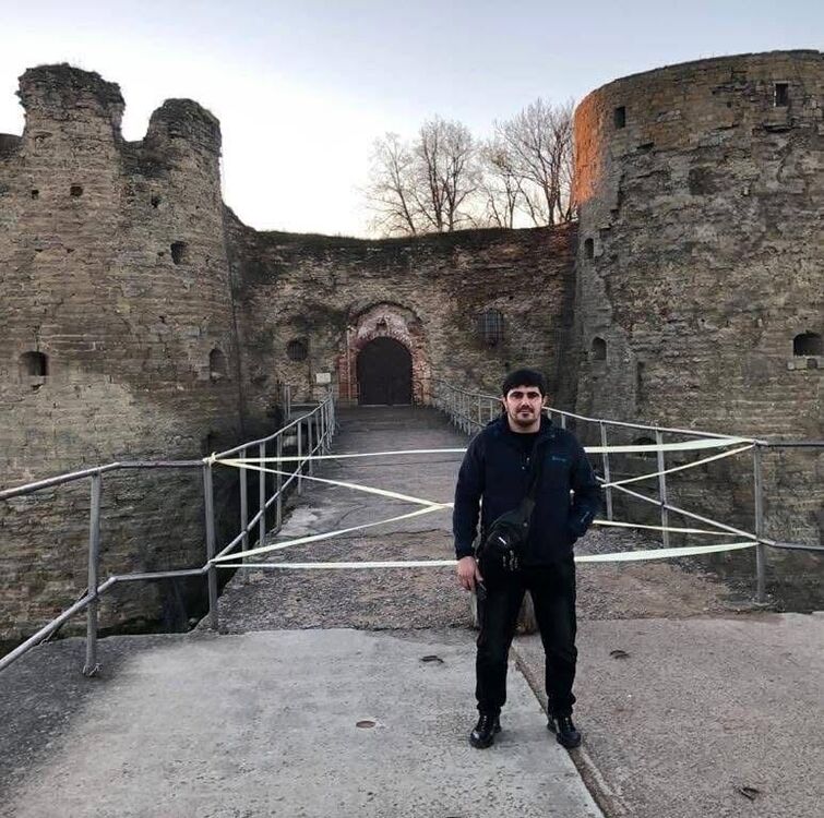  54742200  , 37 ,    -