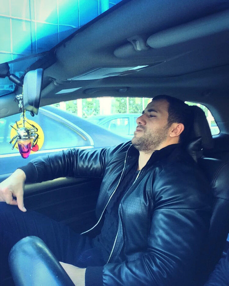  10152590  Rafael, 36 ,    