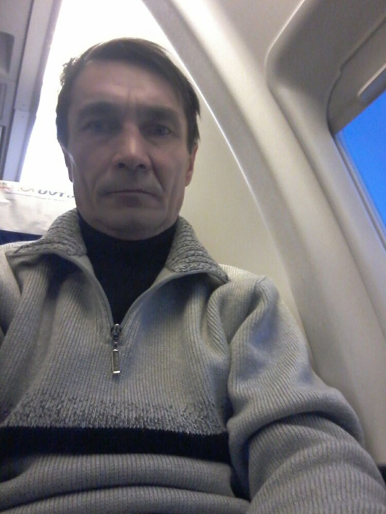  11265580  Ivan, 53 ,    