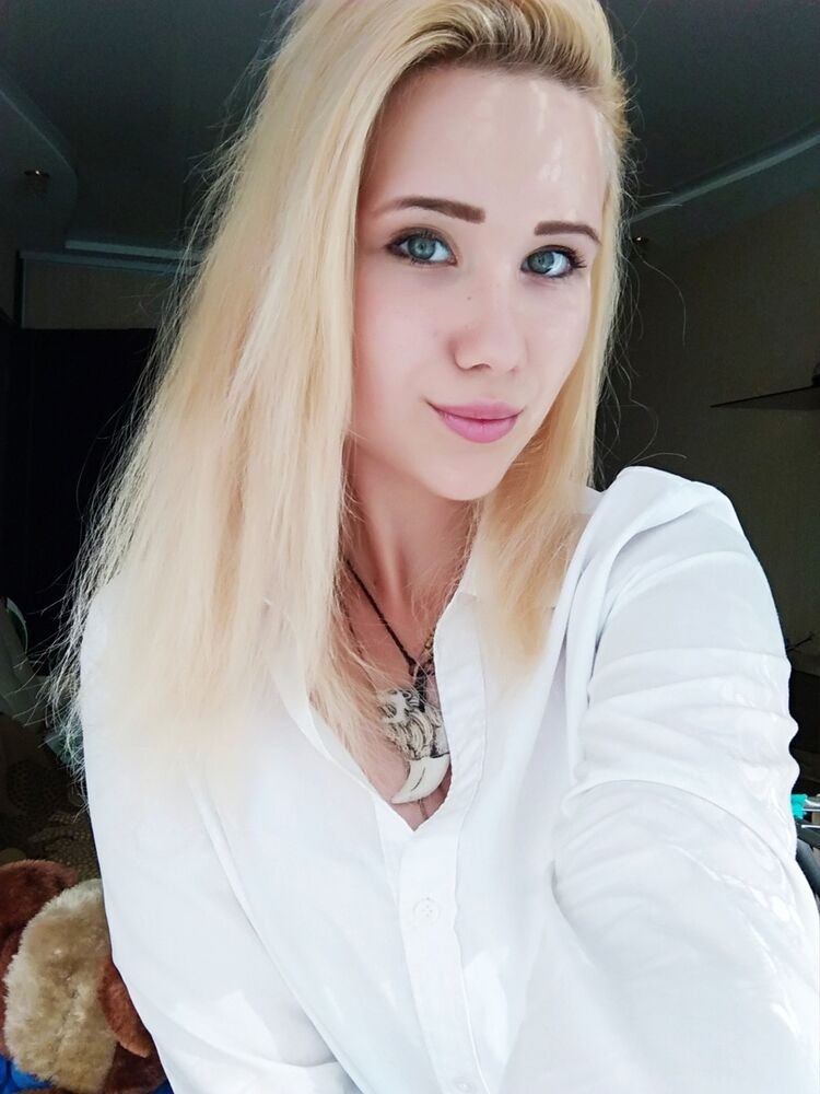  38911870  , 22 ,    