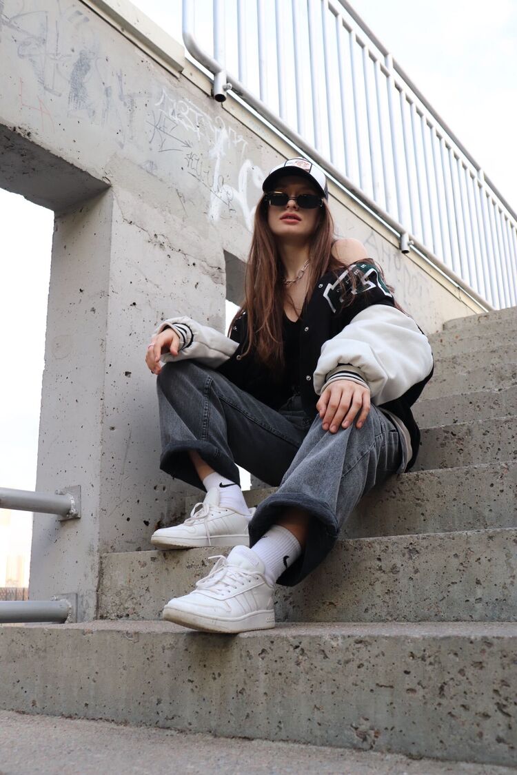 ���� 35898550 ������� �����, 21 ���, ���� ���������� � ������