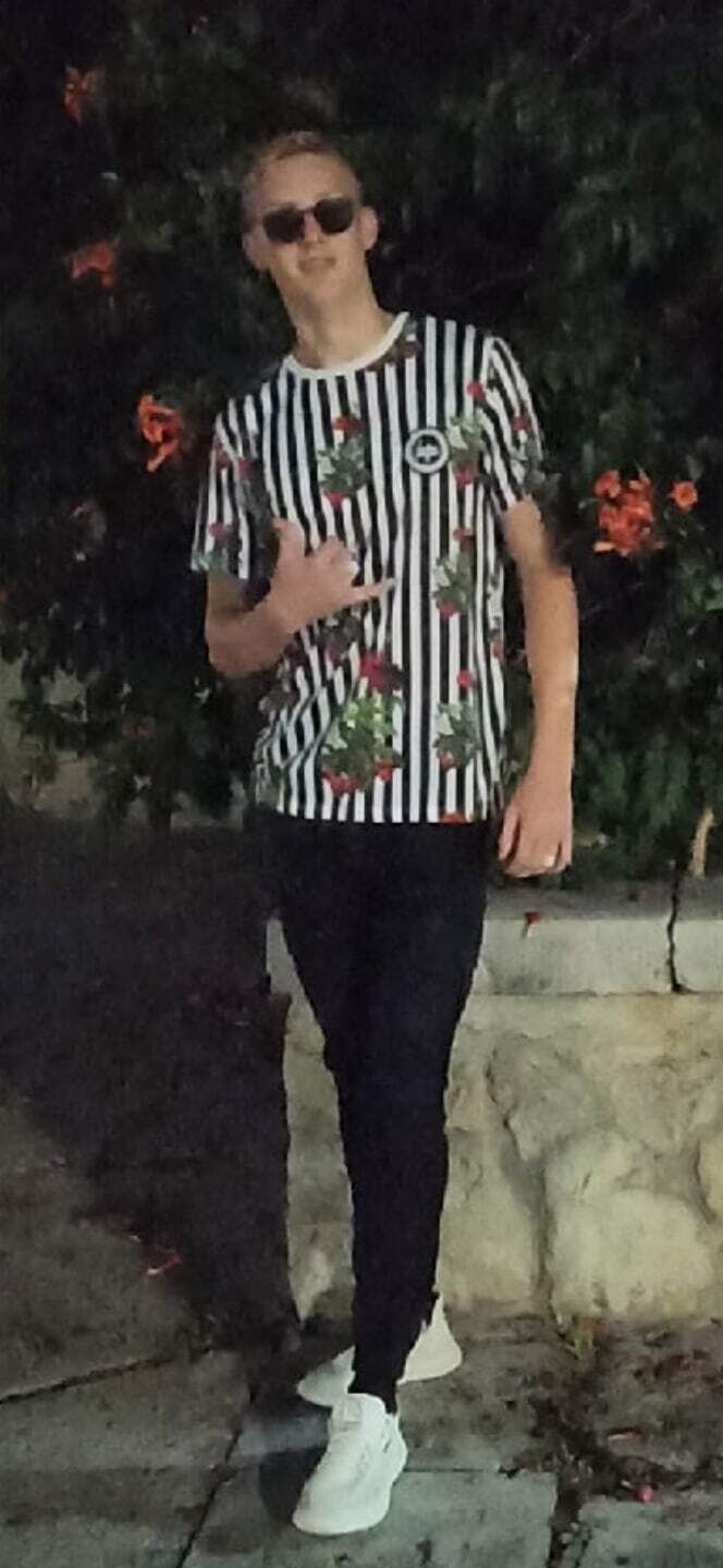  ,   , 24 ,  
