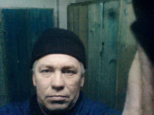  -,   Oleg, 47 ,   