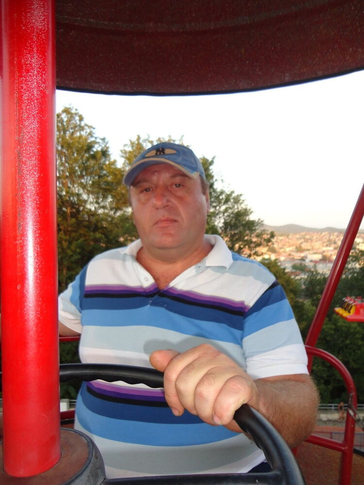  5711190  Guja, 51 ,    