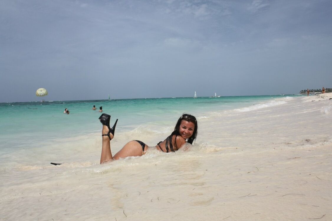  ,   Alica, 35 ,   ,   , c 