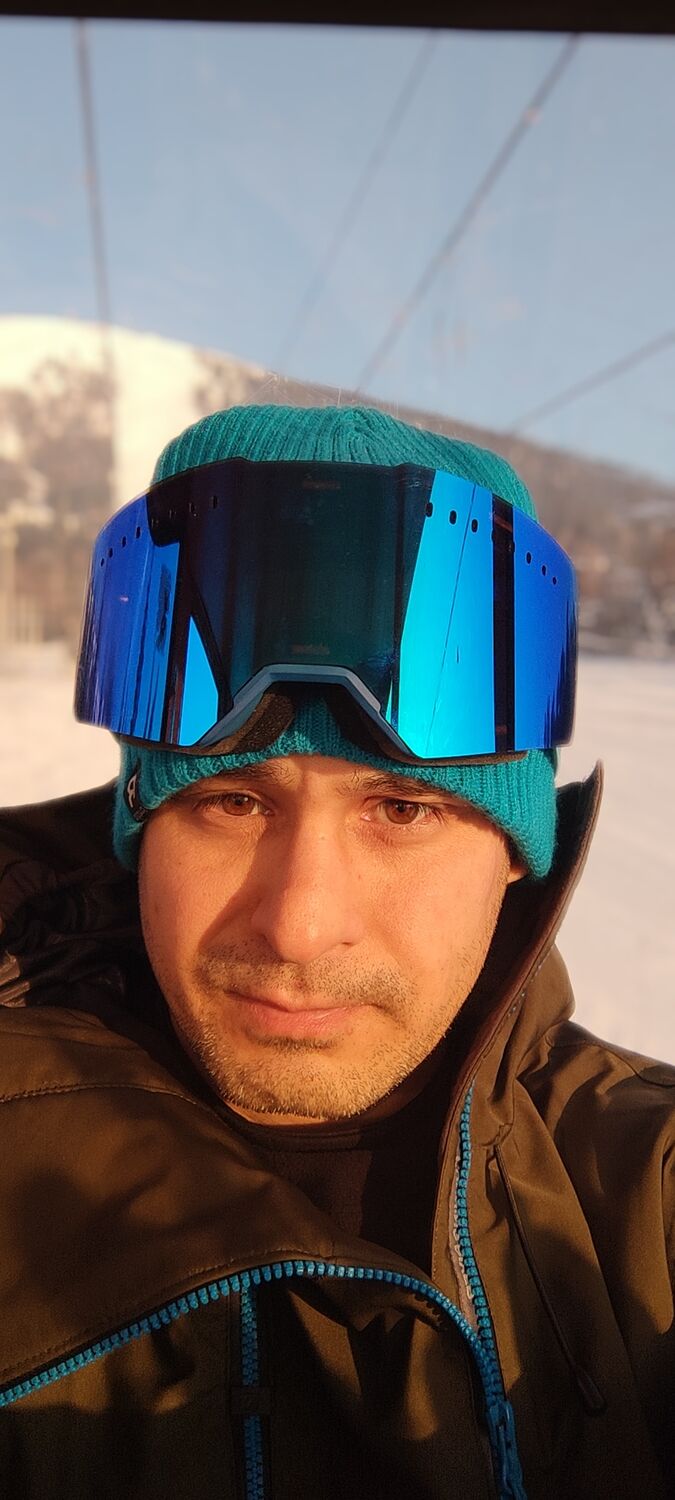  ,   Nikitos, 40 ,   ,   