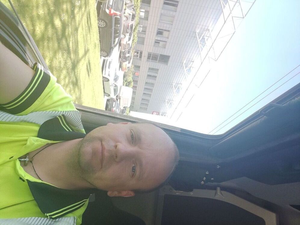  51940700  Mike, 46 ,    Holon