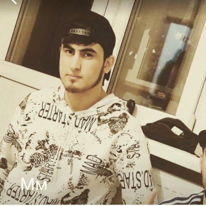 28529470  Abdula, 24 ,    