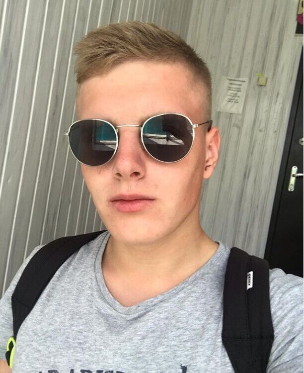  ,   Dmitrijs, 27 ,   ,   , c 