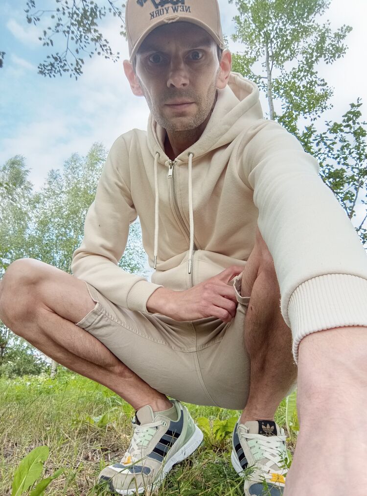  53244130  Vladimir, 40 ,    