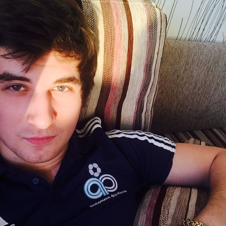 ���� 9931040 ������� Niki, 32 ����, ���� ���������� � �����������