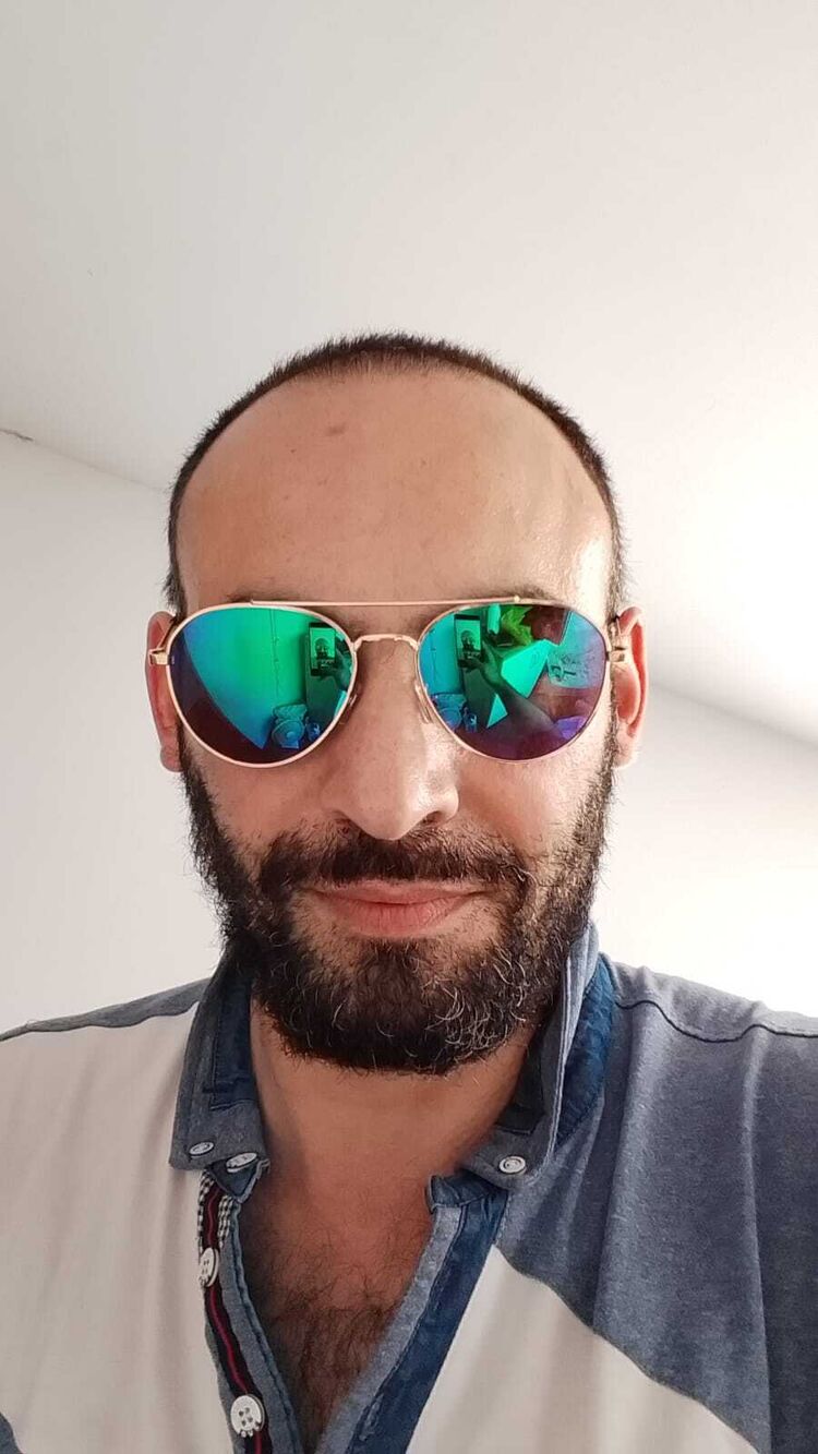  ,   Davit, 34 ,   ,   , c 