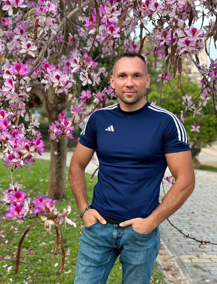  Caceres,   Vitaliy, 40 ,   ,   