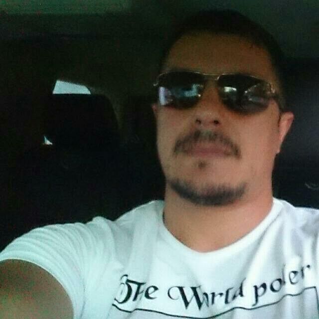  ,   Ruslan, 46 ,   ,   , c 