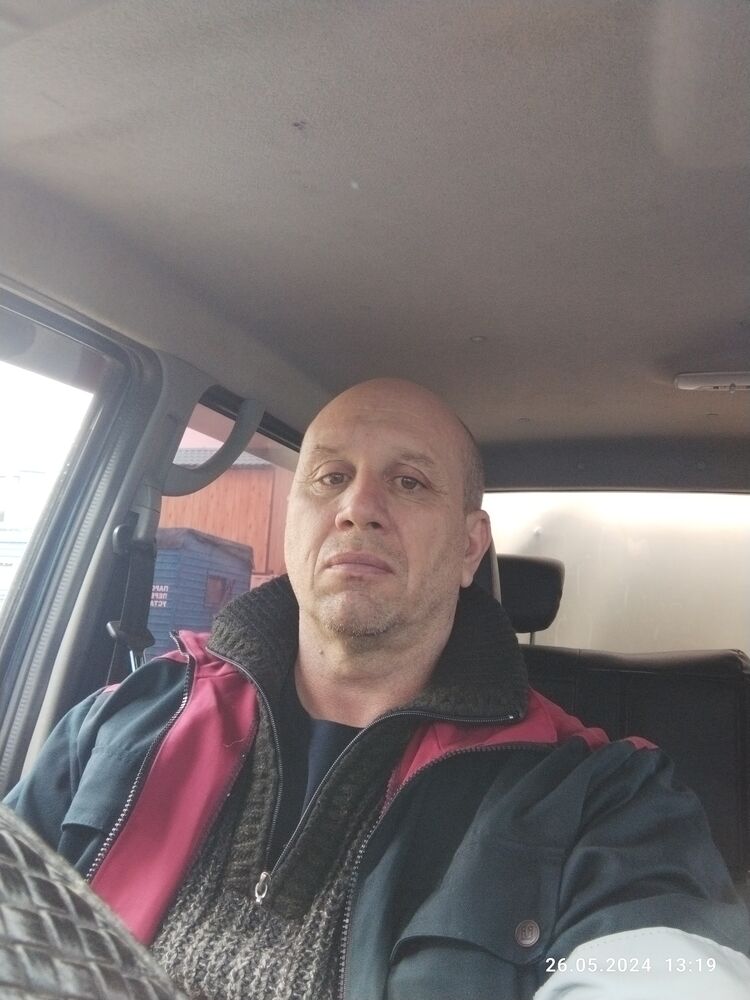  43445860  , 49 ,    