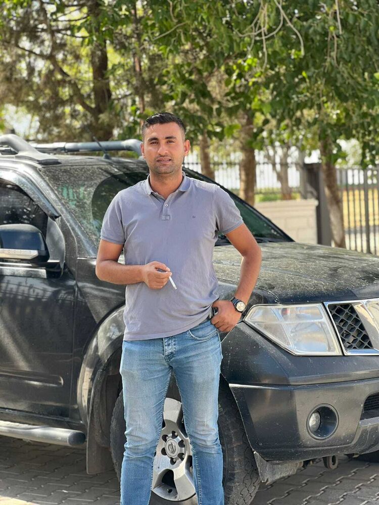  ,   Ahmet, 27 ,   ,   