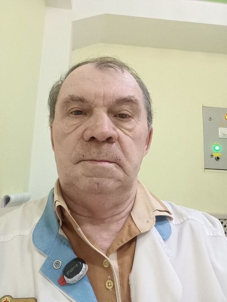  53968480  AVPoldik, 71 ,    