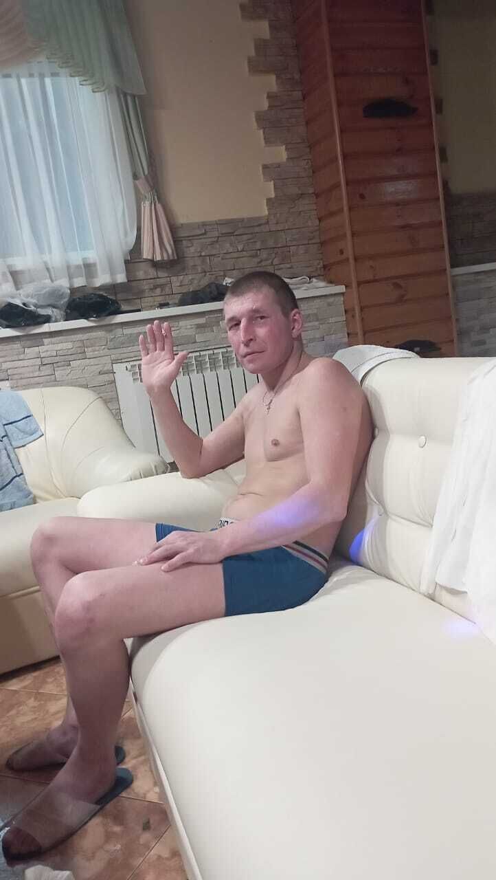 32382270  , 37 ,    