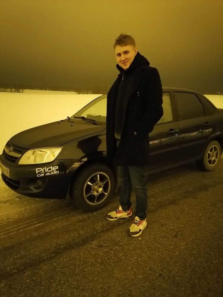  38567840  , 28 ,    