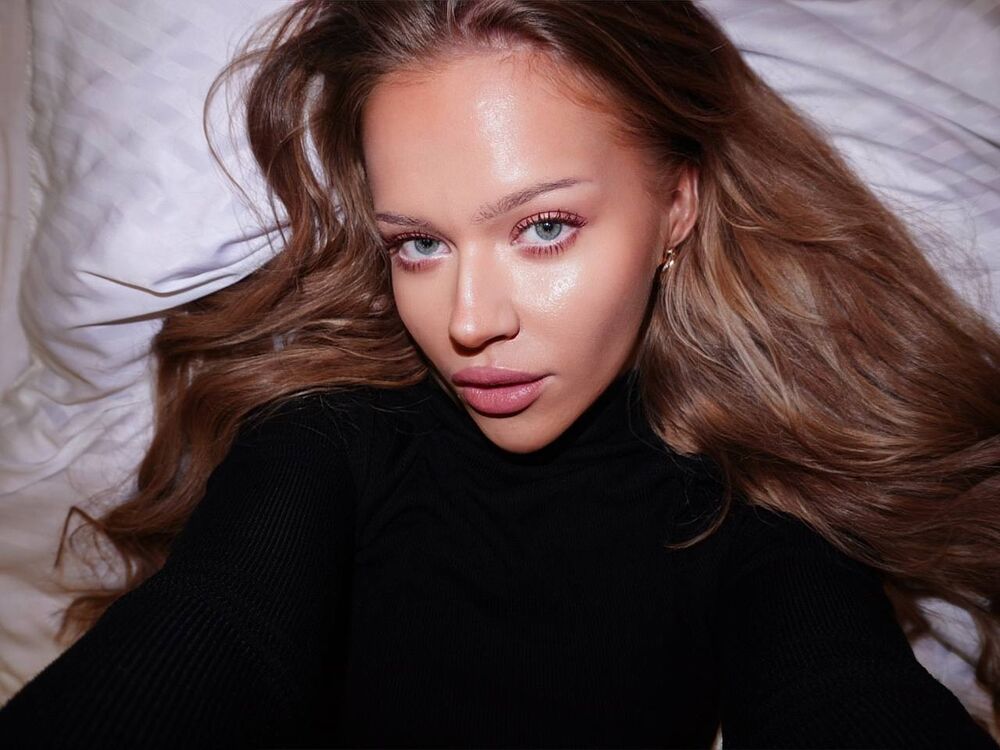 ���������� ������������, ���� ������� Adelina, 27 ���, ������������ ��� ������, ����� � ���������