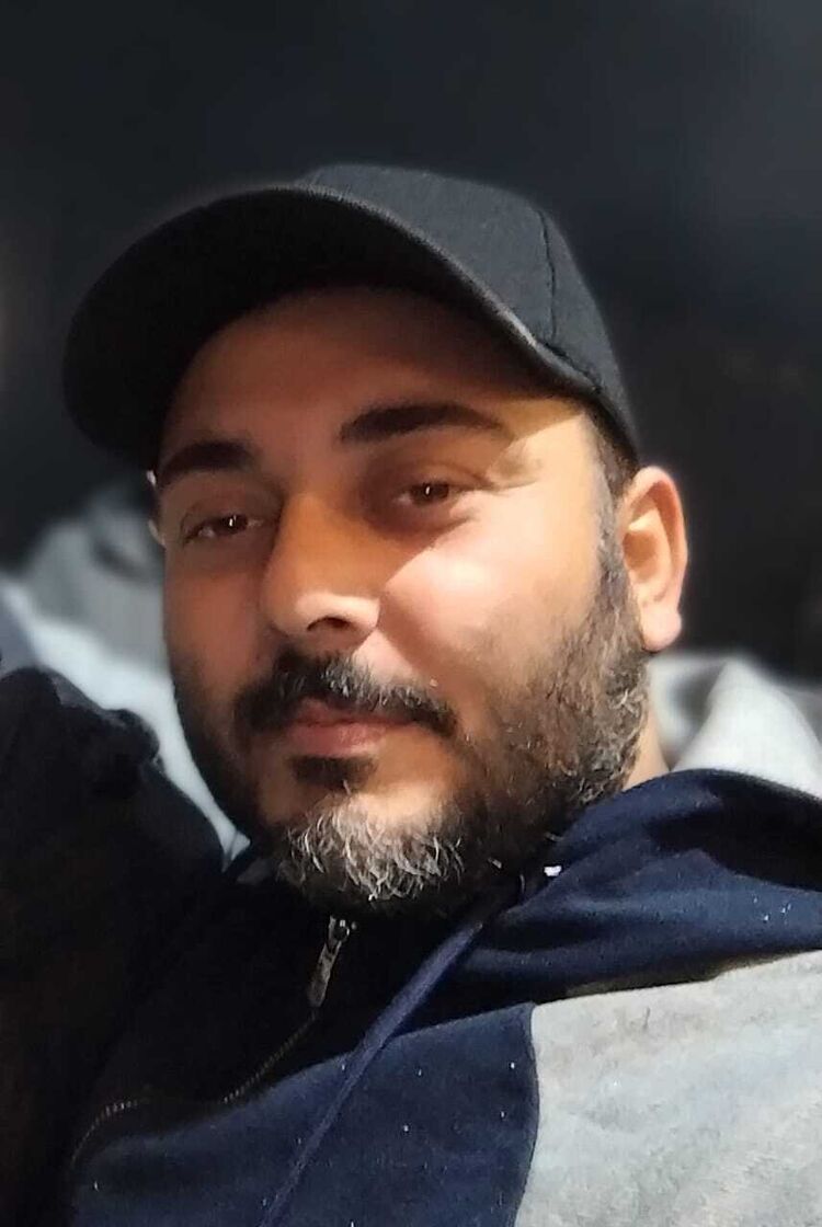  39582550  , 28 ,    