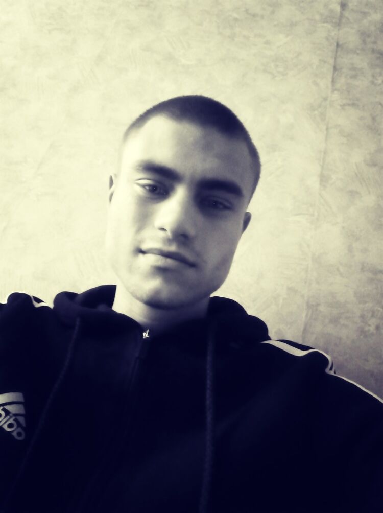  40969450  , 22 ,    
