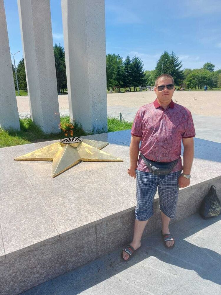  23588220  , 37 ,     