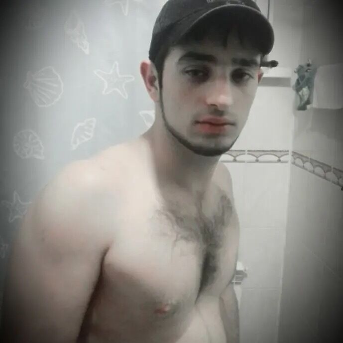  46972740  , 29 ,    