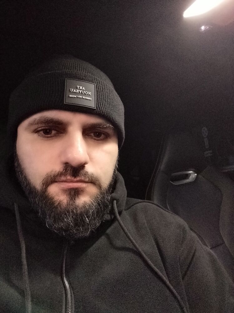  49564800  , 34 ,     