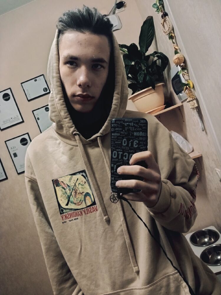  27340370  , 22 ,    