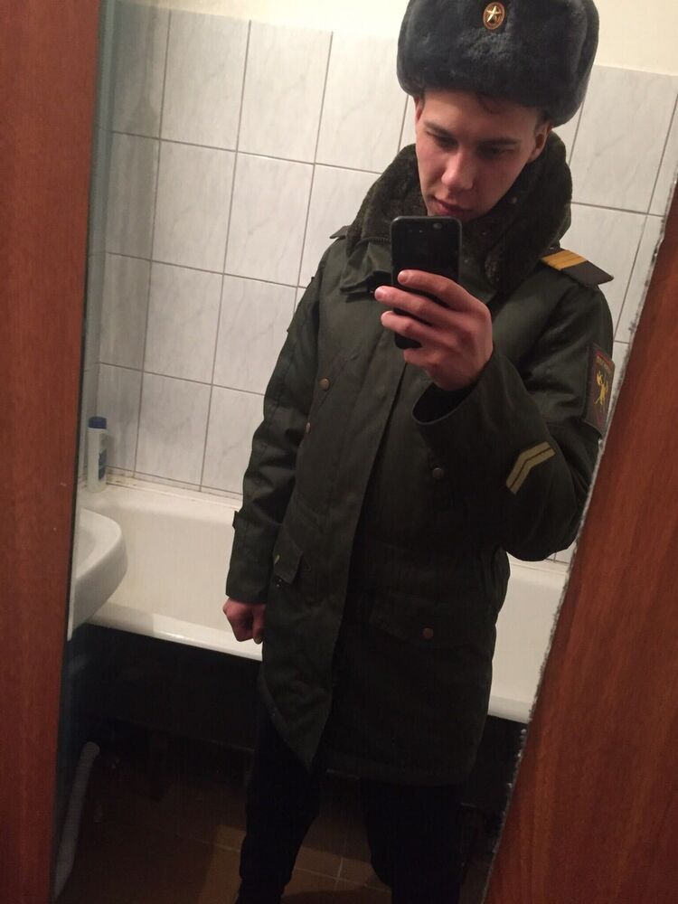  22413740  , 25 ,    